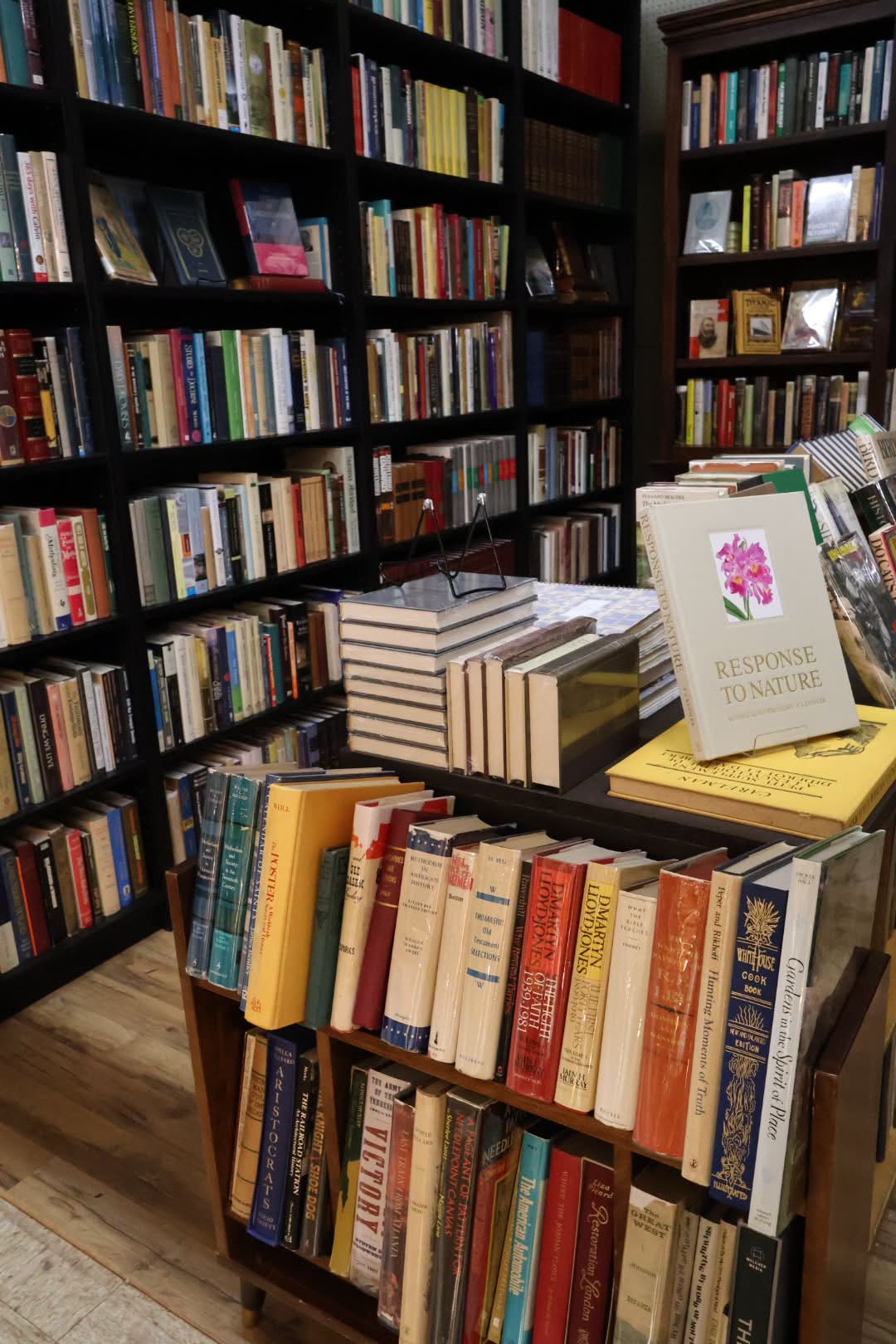 Shelves of books inside Mercantile at the Ridge